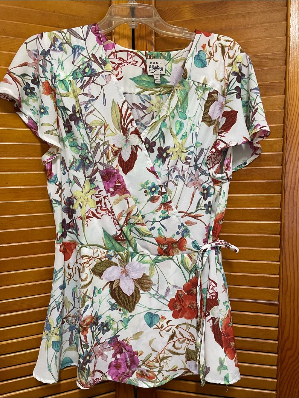 Como Vintage White Floral Wrap Blouse with Multicolor Blooms